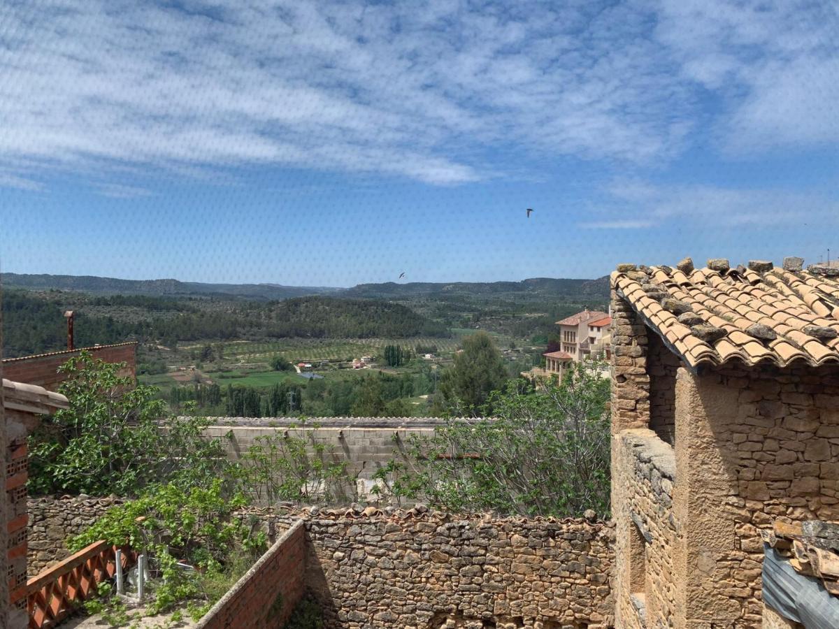 Appartement La Casa De Baix à Torre del Compte Extérieur photo