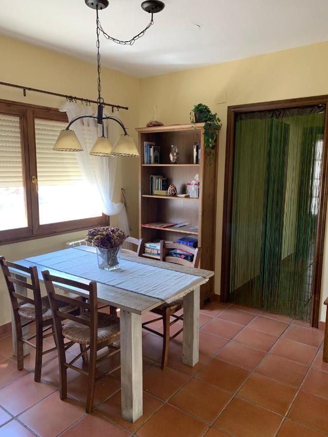 Appartement La Casa De Baix à Torre del Compte Extérieur photo